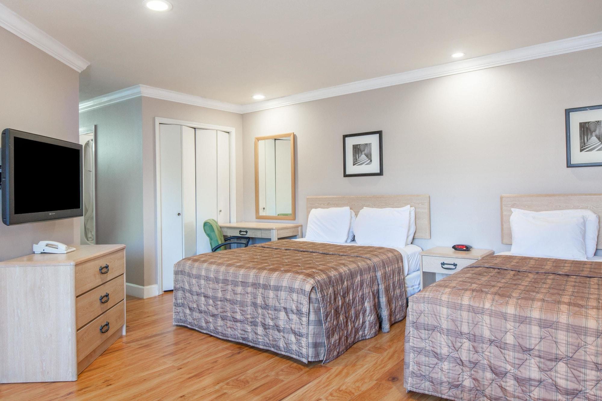 Days By Wyndham San Francisco S/oyster Point Airport South San Francisco