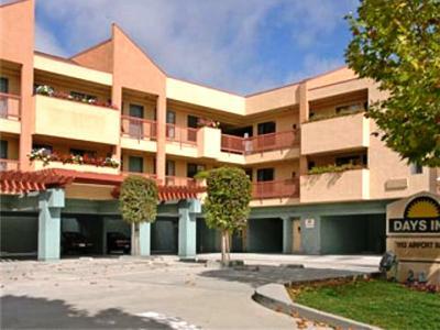 Hotel Days By Wyndham San Francisco S/oyster Point Airport